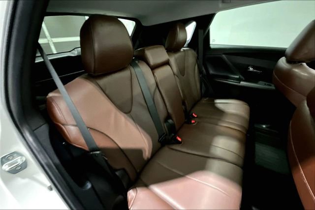 Used 2016 Toyota Venza AWD image 26