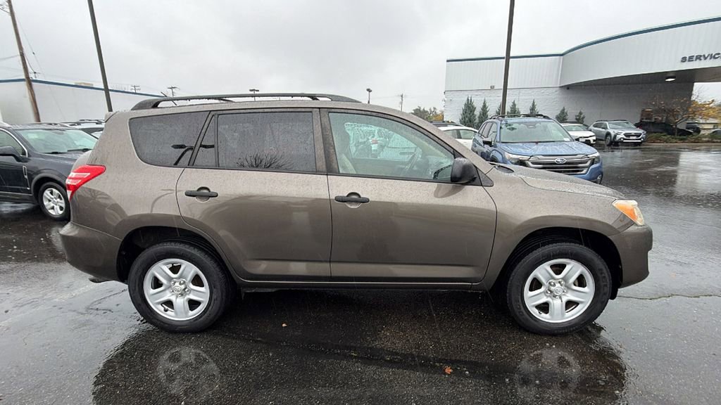 Used 2012 Toyota RAV4 4WD image 3