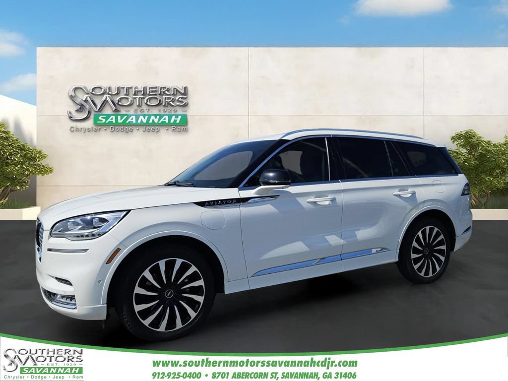 Used 2023 Lincoln Aviator Black Label Grand Touring w/ Class IV Trailer Tow Package