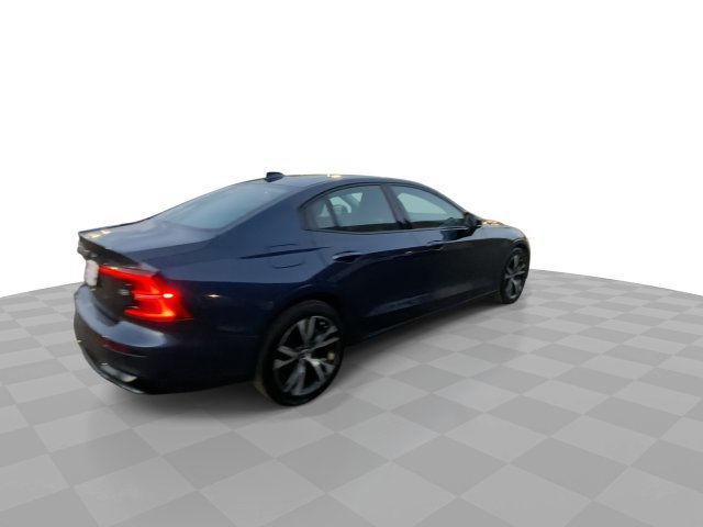Used 2024 Volvo S60 B5 Core FWD image 2