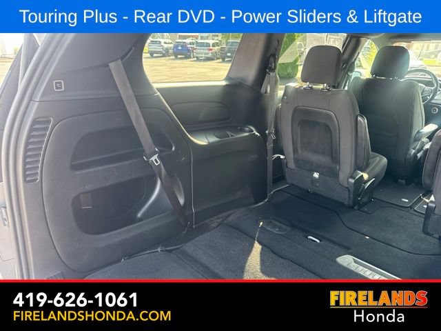 Used 2019 Chrysler Pacifica Touring Plus w/ S Appearance Package FWD image 35
