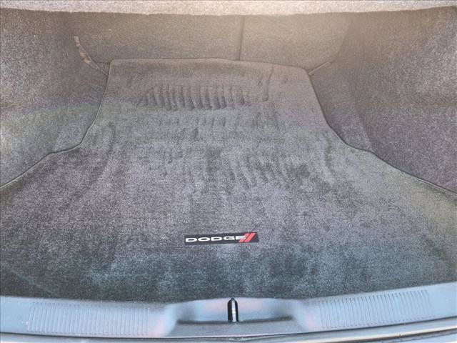 Used 2014 Dodge Charger SE RWD image 6