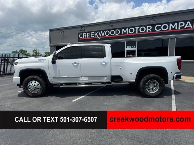 Used 2024 Chevrolet Silverado 3500 High Country w/ Technology Package AWD/4WD image 6
