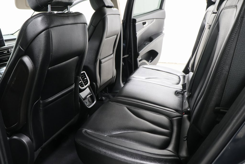 Used 2023 Lincoln Nautilus AWD w/ Premium Package image 27