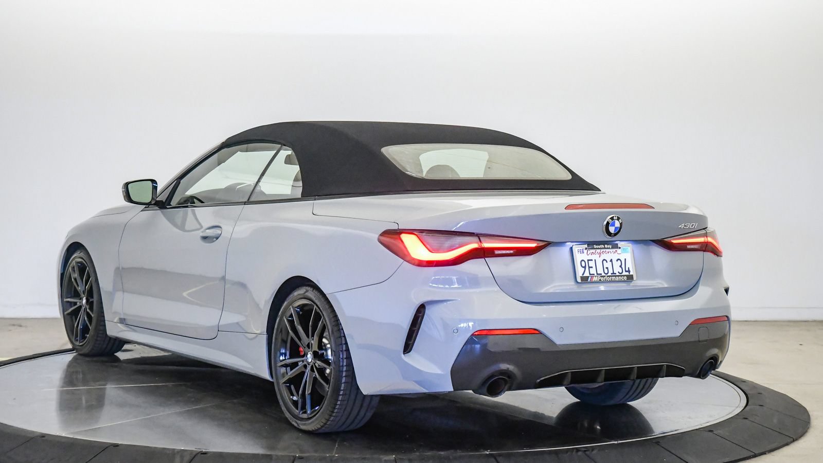 Used 2023 BMW 430i Convertible w/ M Sport Package RWD image 8