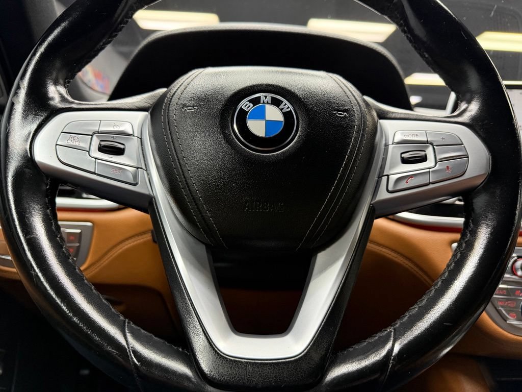 Used 2019 BMW 740i w/ M Sport Package RWD image 22