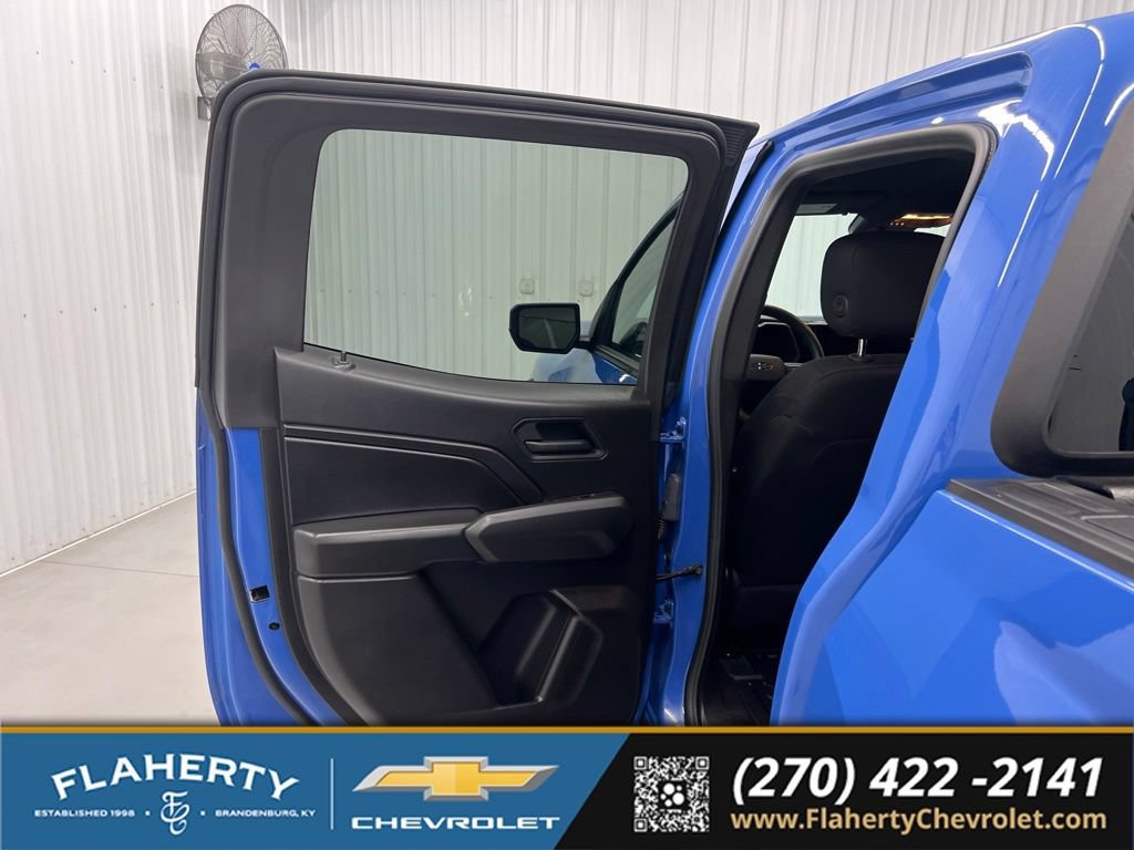 Used 2025 Chevrolet Colorado Trail Boss AWD/4WD image 10