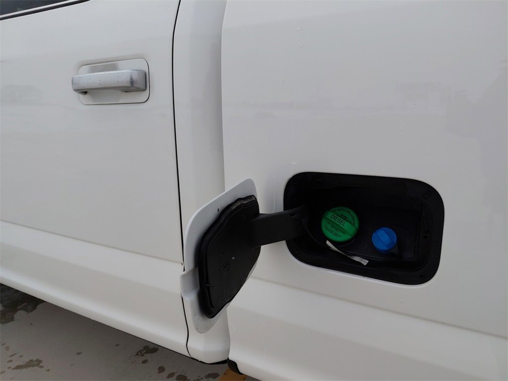 Used 2022 Ford F350 Limited image 25