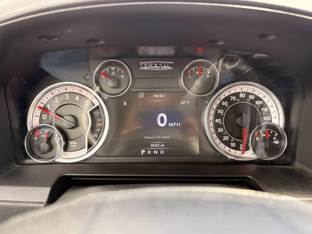 Used 2017 RAM 3500 Laramie w/ Cold Weather Group AWD/4WD image 20