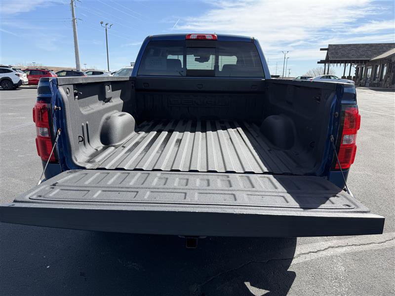 Used 2015 GMC Sierra 1500 Denali w/ Driver Alert Package AWD/4WD image 16