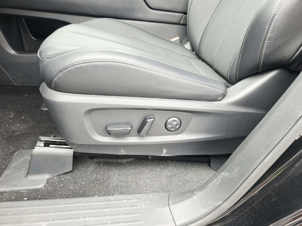 Used 2026 INFINITI QX60 Luxe w/ Cargo Package FWD image 40