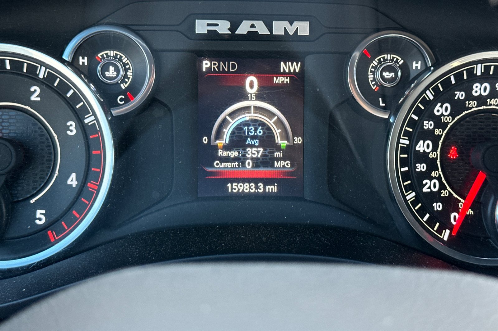 Used 2024 RAM 3500 Tradesman w/ Chrome Appearance Group AWD/4WD image 37