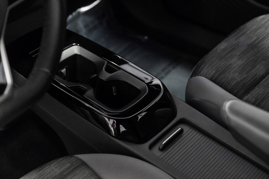 Used 2021 Volkswagen ID.4 Pro w/ ID.4 Protection Package image 28