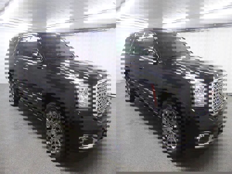 Used 2015 GMC Yukon XL Denali w/ Premium Package