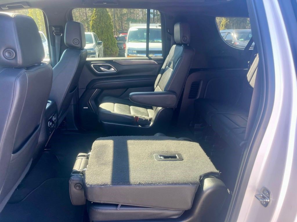 Certified 2023 Chevrolet Suburban Z71 w/ Luxury Package AWD/4WD image 27