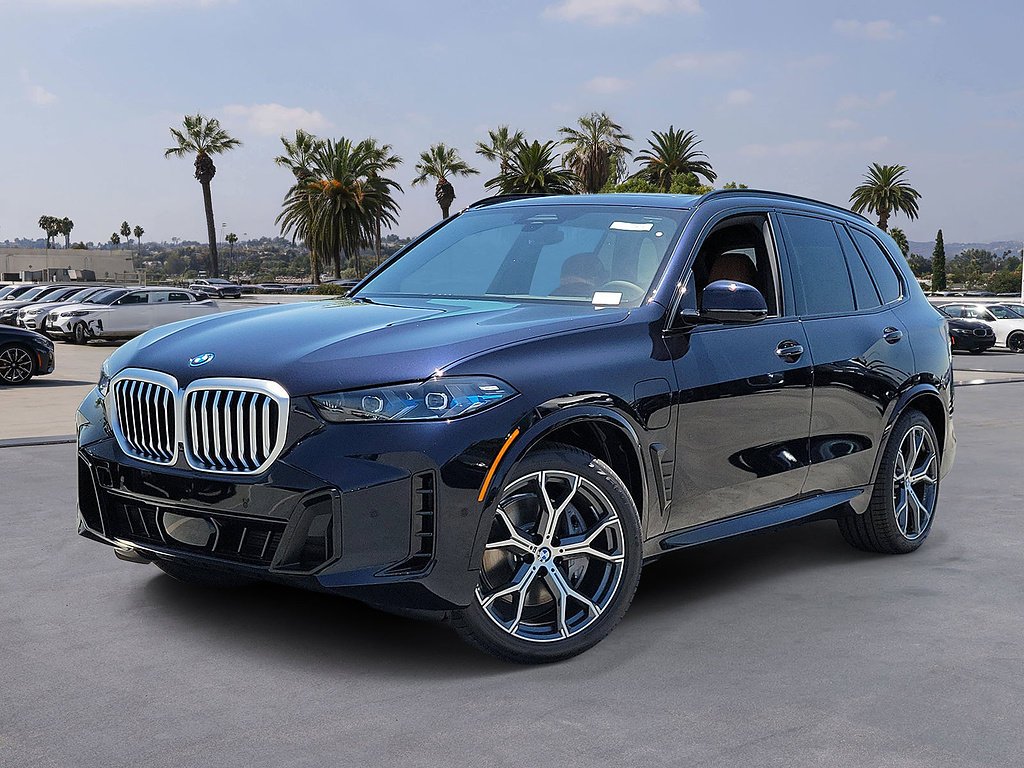 New 2026 BMW X5 xDrive50e w/ M Sport Package AWD/4WD video 1