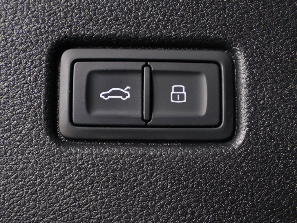 Used 2023 Audi SQ5 Premium Plus image 21