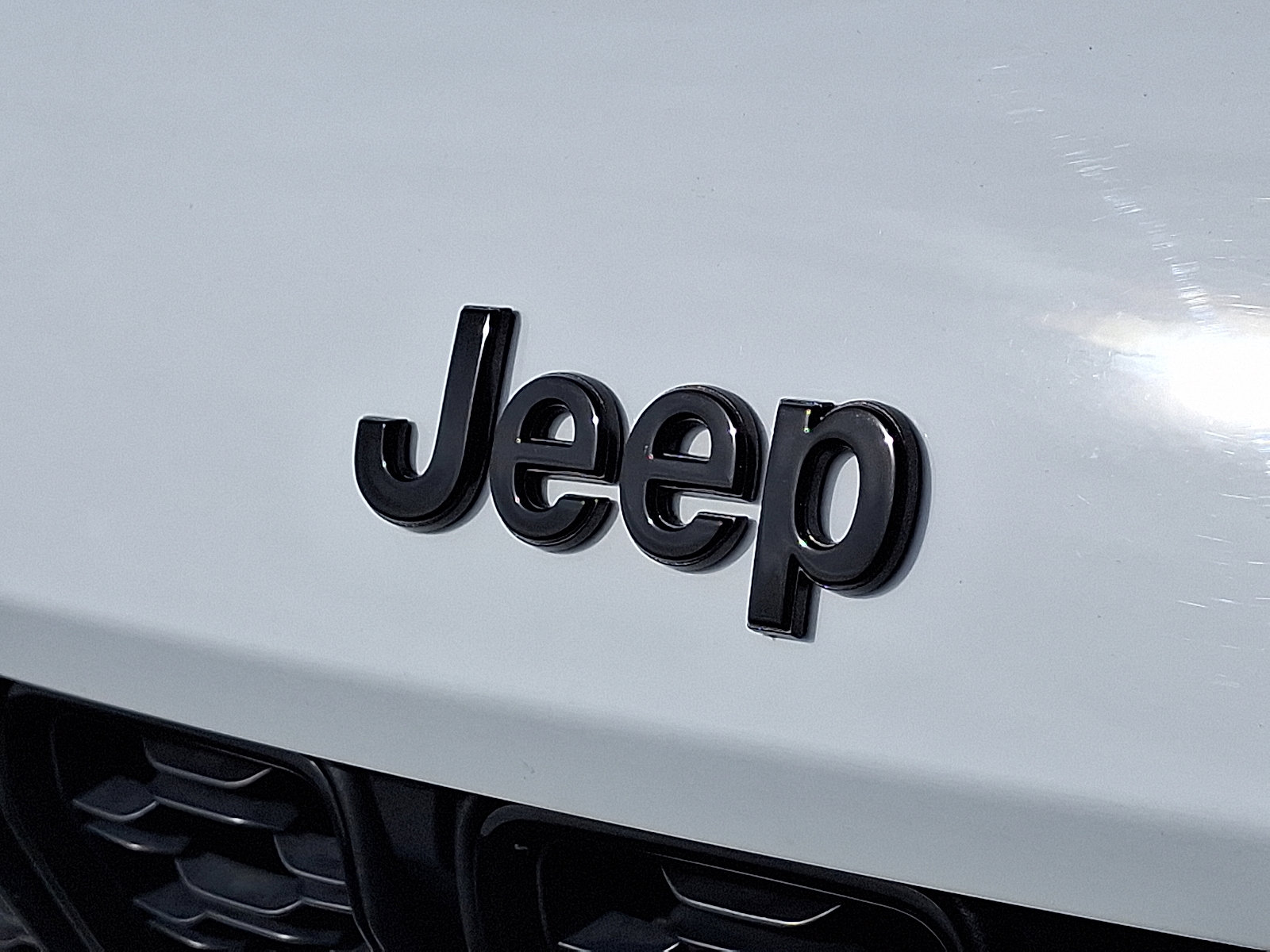 Used 2022 Jeep Grand Cherokee L Laredo image 34