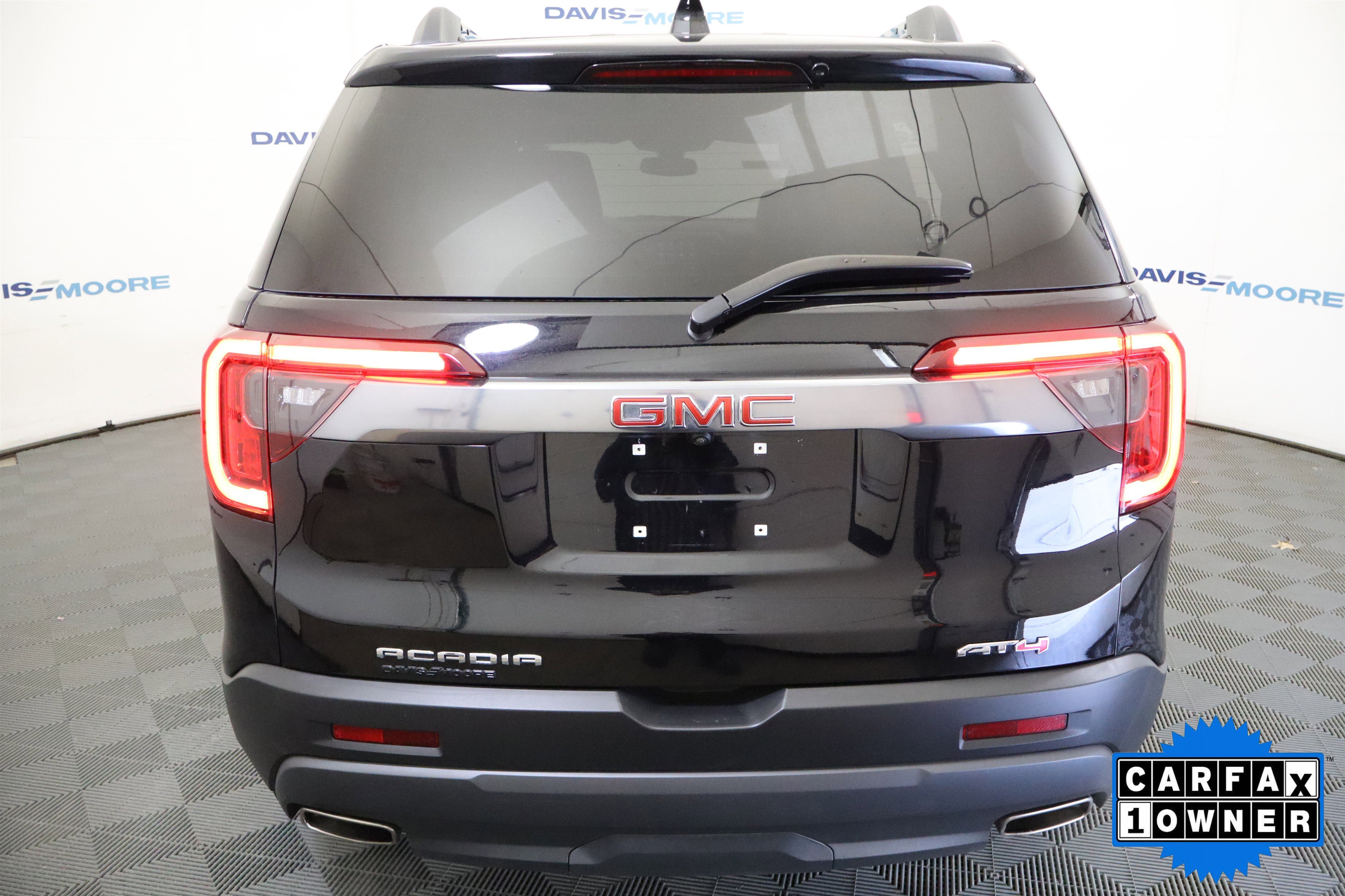 Used 2023 GMC Acadia AT4 w/ Technology Package image 8