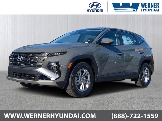 New 2025 Hyundai Tucson SE
