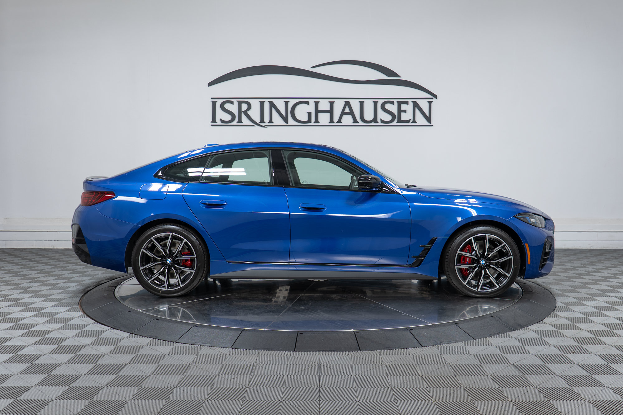 New 2026 BMW 430i xDrive w/ M Sport Package AWD/4WD image 4