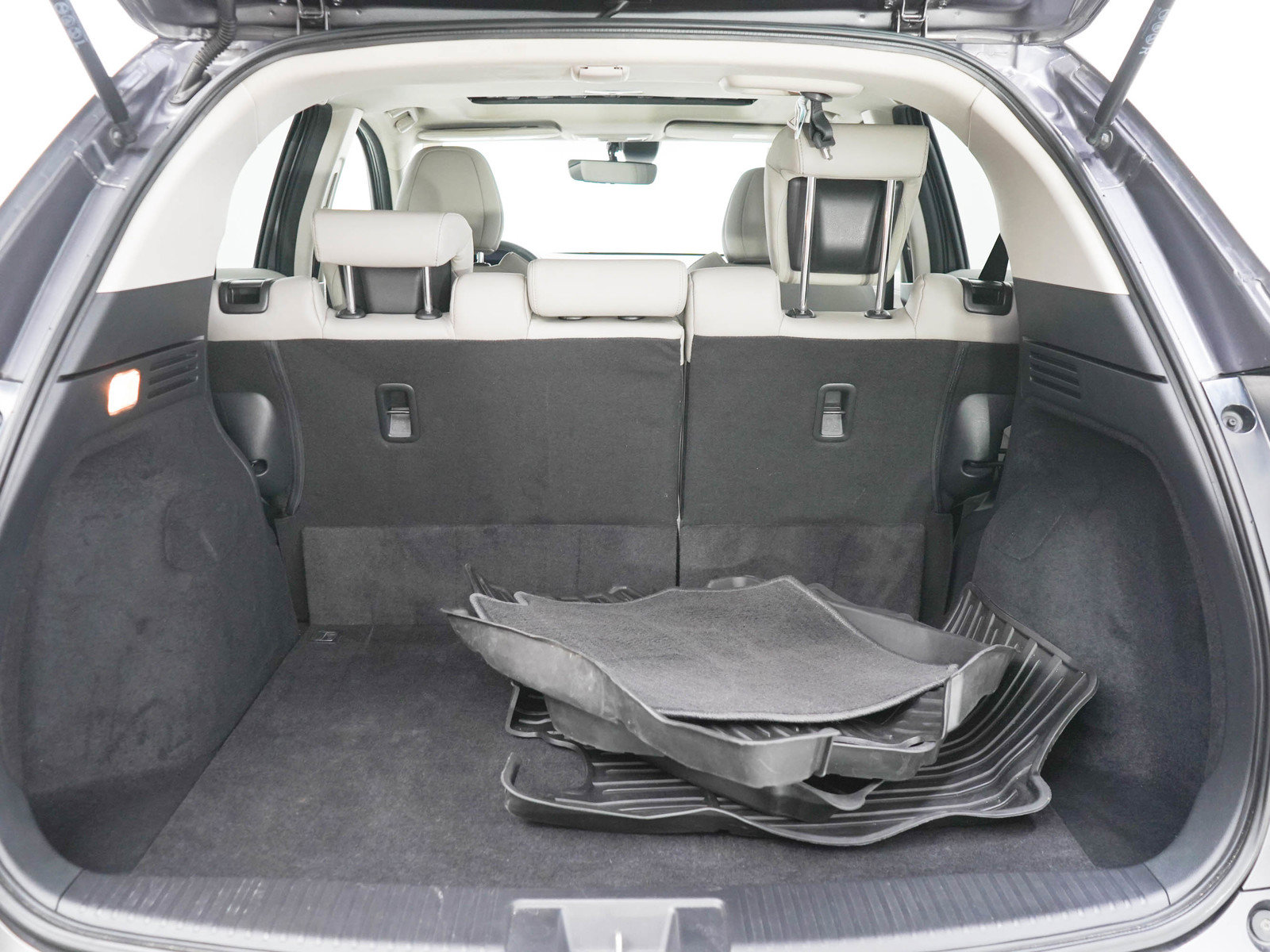 Used 2019 Honda HR-V Touring image 9