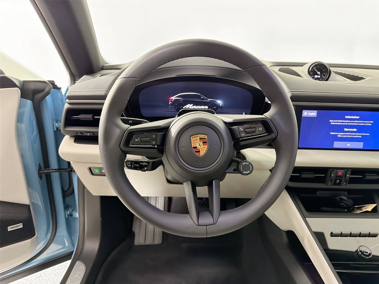 Certified 2026 Porsche Macan Electric RWD image 18