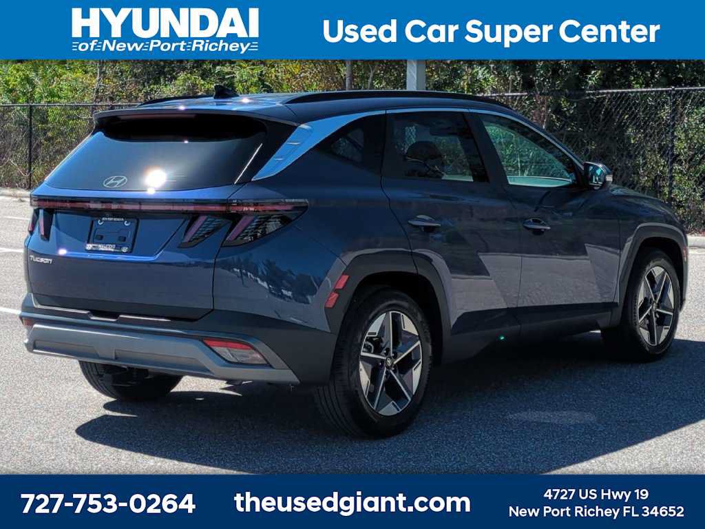 Used 2025 Hyundai Tucson SEL FWD image 5