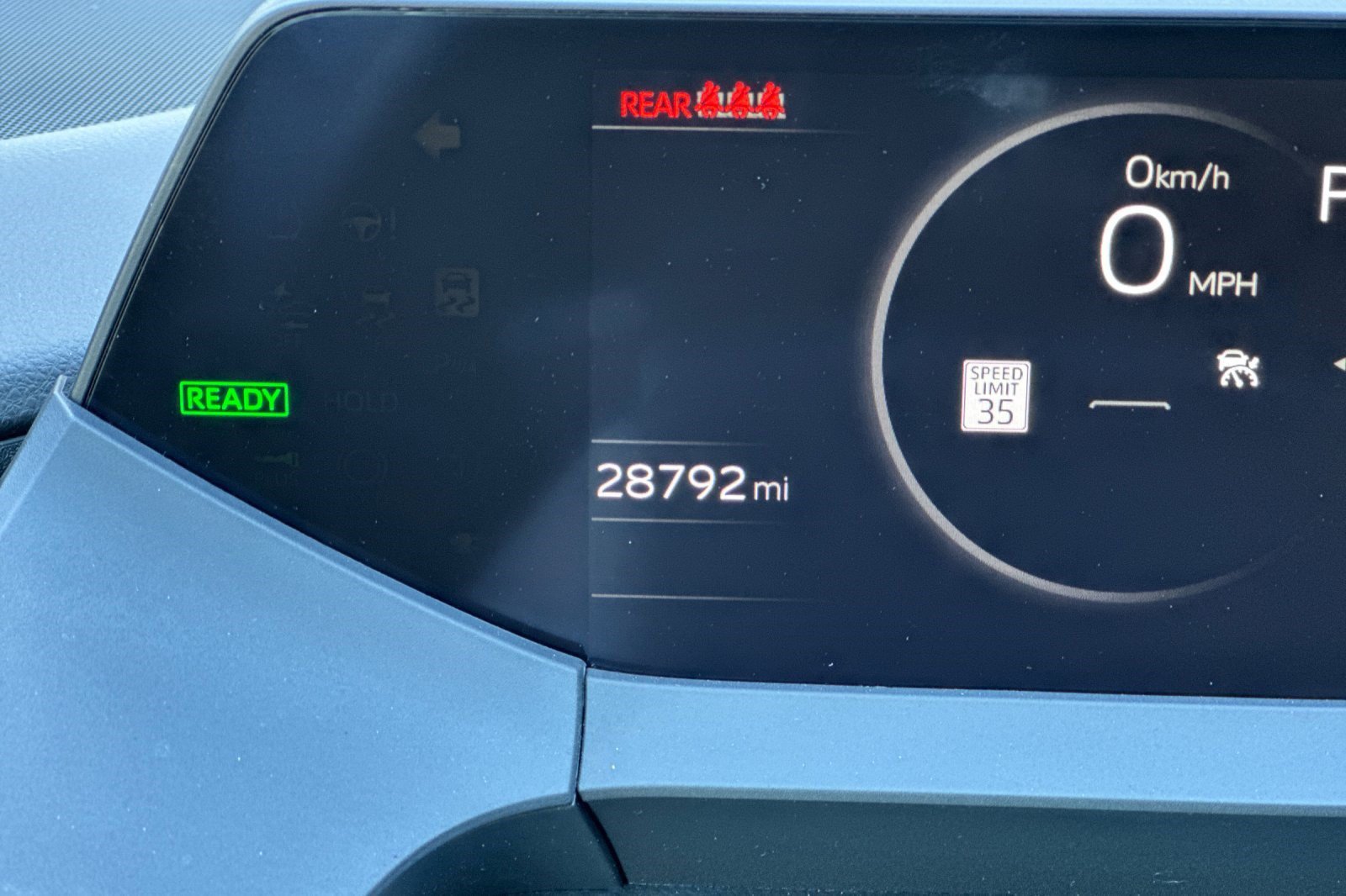 Used 2025 Toyota Prius FWD image 23