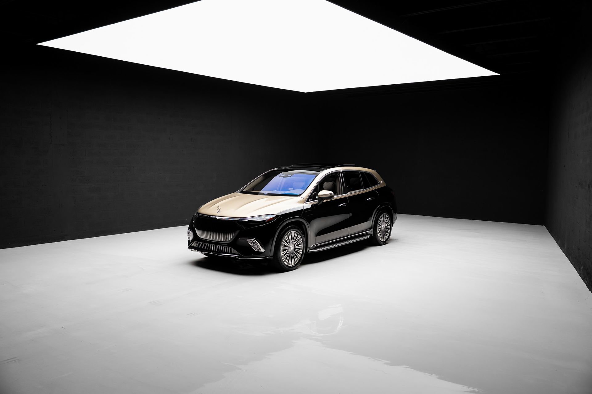 Used 2024 Mercedes-Benz Maybach EQS 680 4MATIC image 87