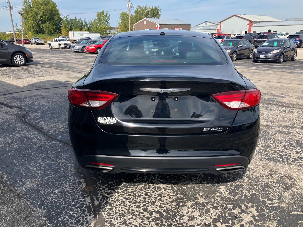 Used 2015 Chrysler 200 S w/ Comfort Group image 4