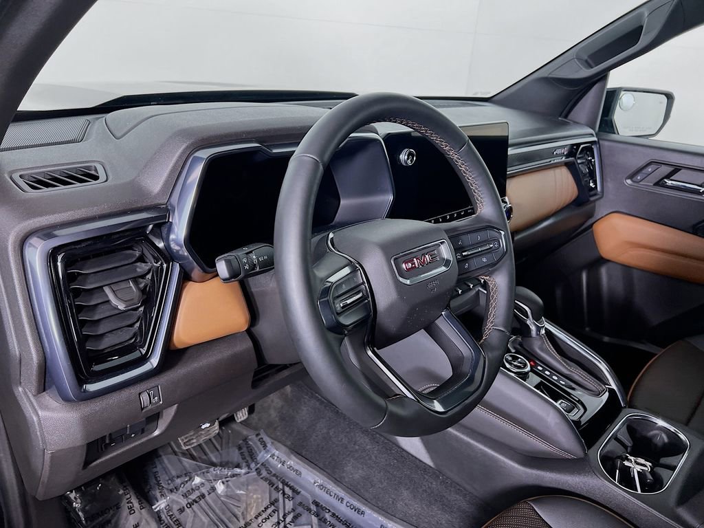 Used 2023 GMC Canyon AT4 w/ AT4 Premium Package image 8