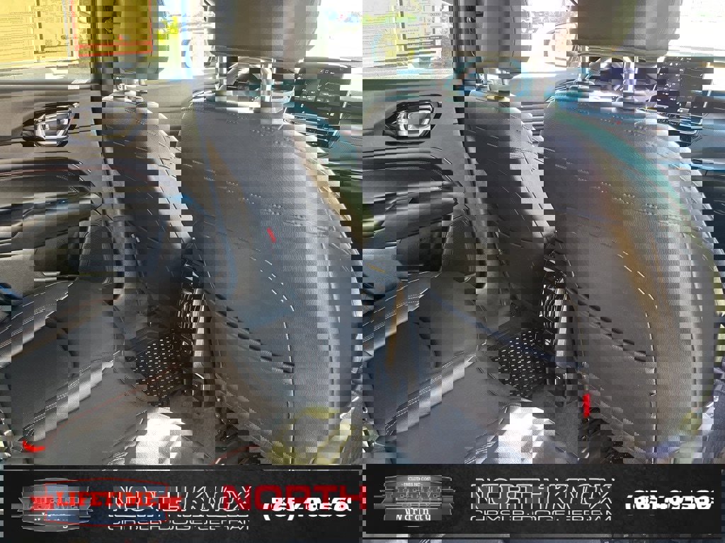 Used 2024 Jeep Compass Trailhawk image 24