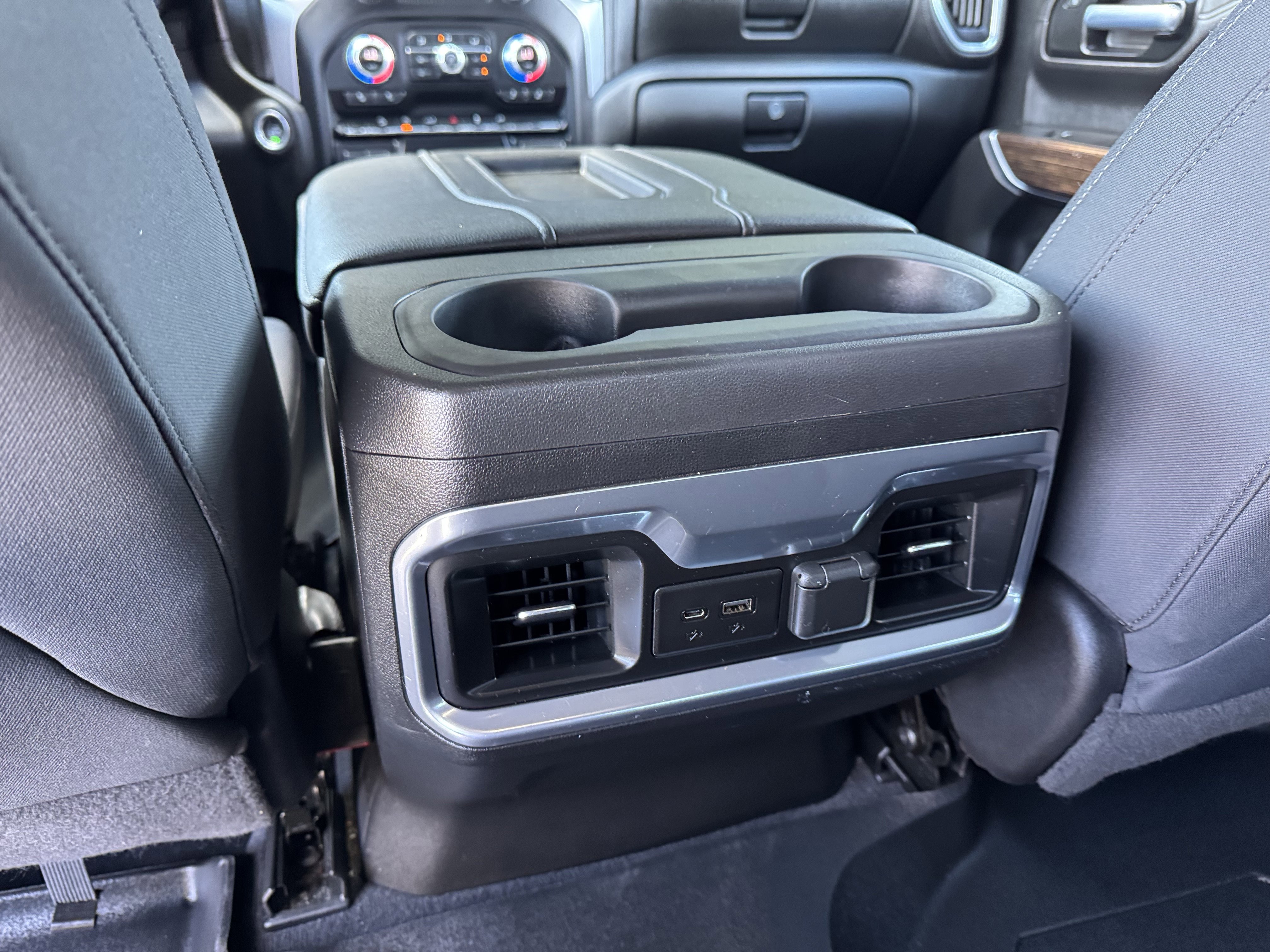 Used 2020 GMC Sierra 1500 Elevation w/ Elevation Value Package AWD/4WD image 17