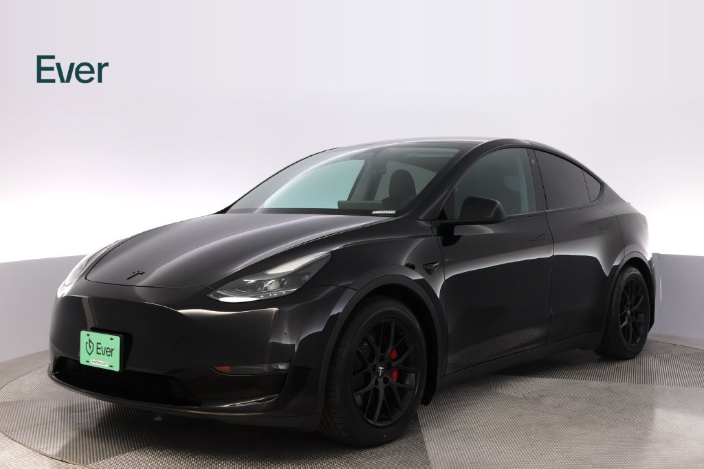 Used 2023 Tesla Model Y Performance AWD/4WD image 2