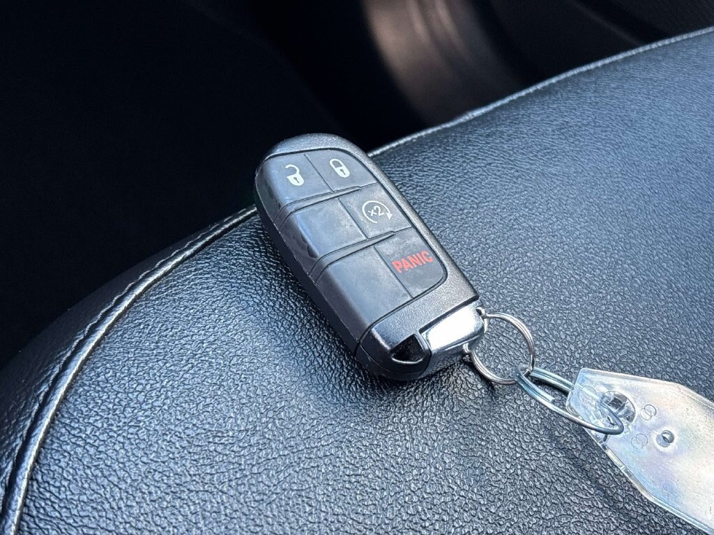 Used 2023 Jeep Compass High Altitude AWD/4WD image 27