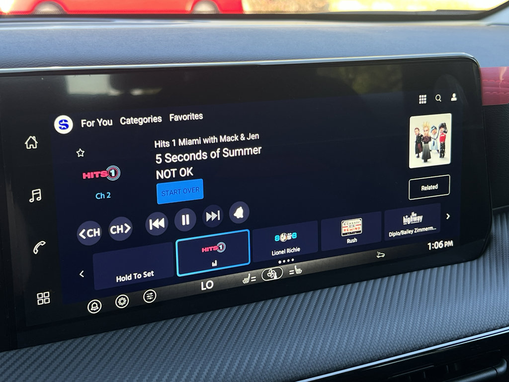 New 2026 Nissan Kicks SR w/ Cold Weather Package image 28