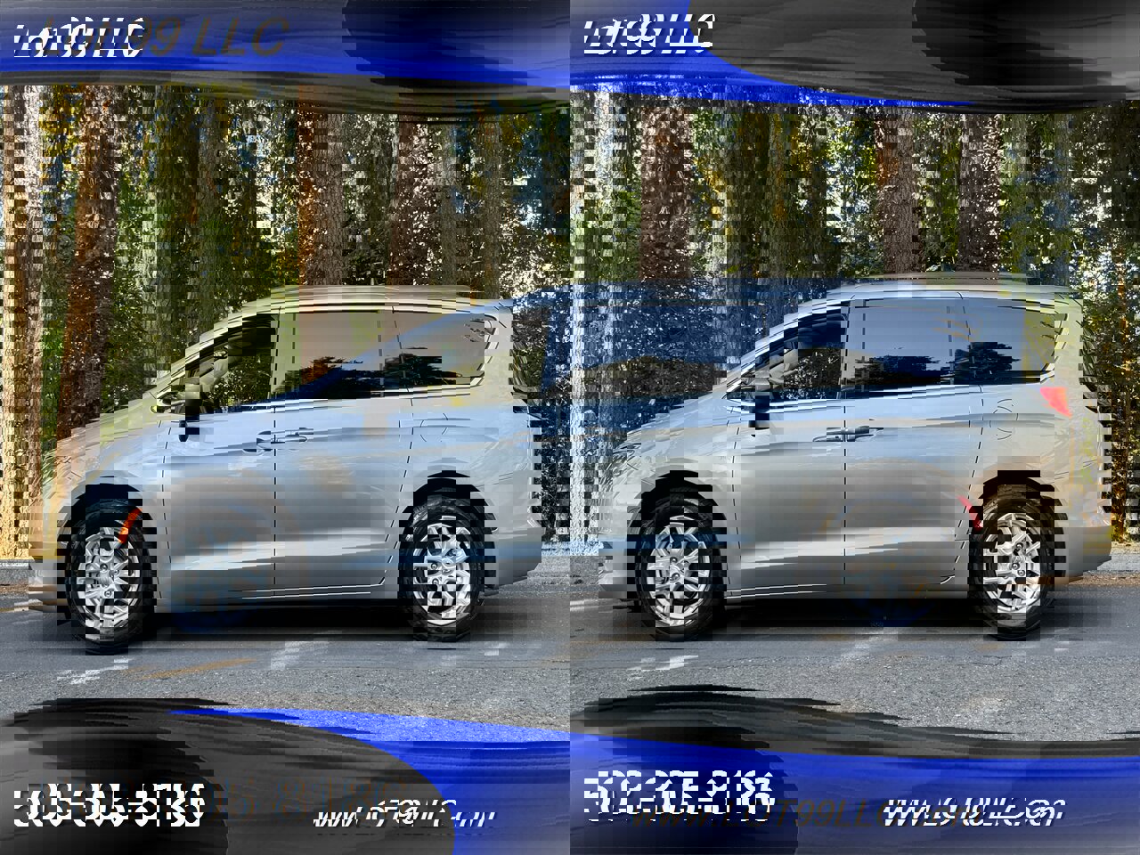 Used 2020 Chrysler Voyager Lxi image 1