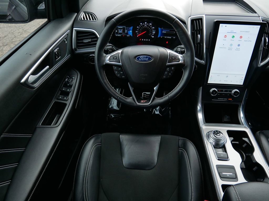 Certified 2023 Ford Edge ST image 12