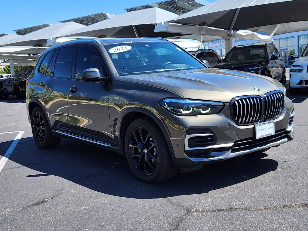 Used 2023 BMW X5 xDrive40i w/ Premium Package AWD/4WD image 4