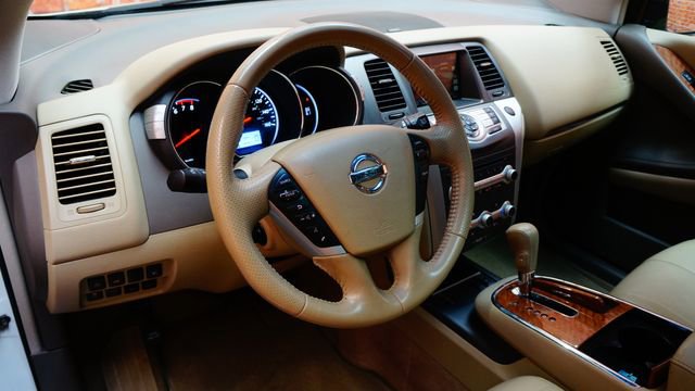 Used 2011 Nissan Murano LE w/ Navigation Pkg AWD/4WD image 9