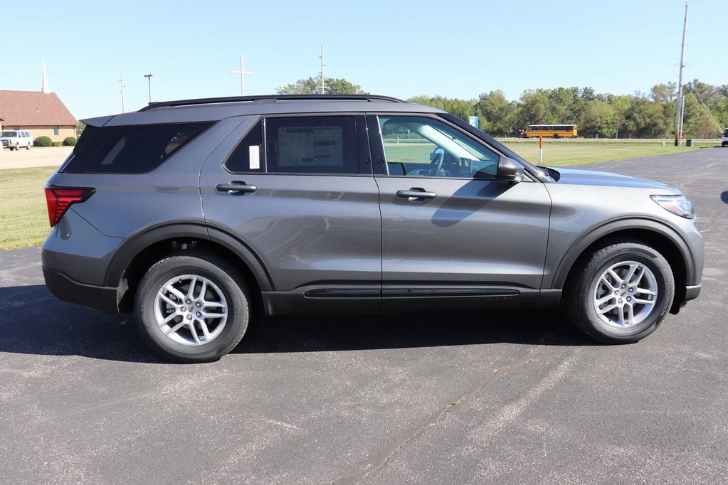 New 2026 Ford Explorer Active image 16
