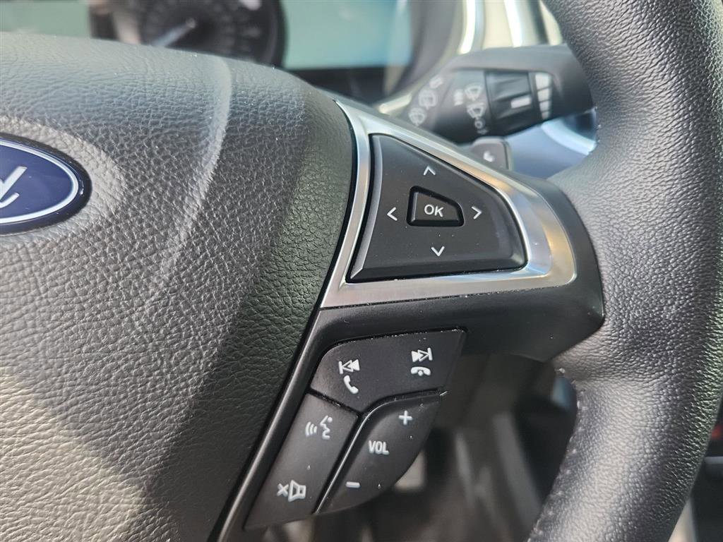 Used 2018 Ford Edge Titanium w/ Technology Package AWD/4WD image 15