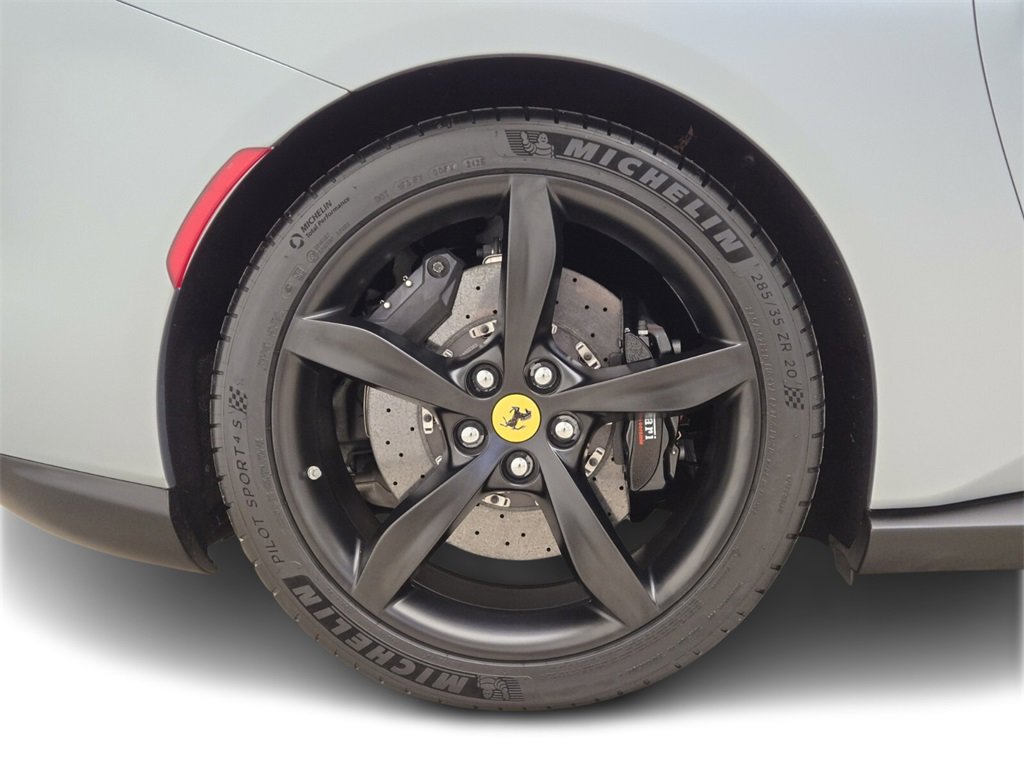 Used 2022 Ferrari Portofino M image 7