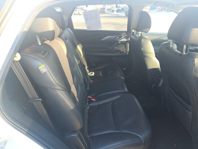 Used 2017 MAZDA CX-9 Touring image 8