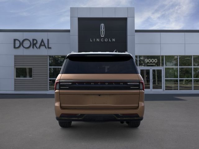 New 2026 Lincoln Navigator L Black Label AWD/4WD image 5
