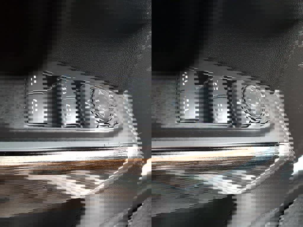 Used 2020 Chevrolet Silverado 1500 RST w/ All-Star Edition image 11