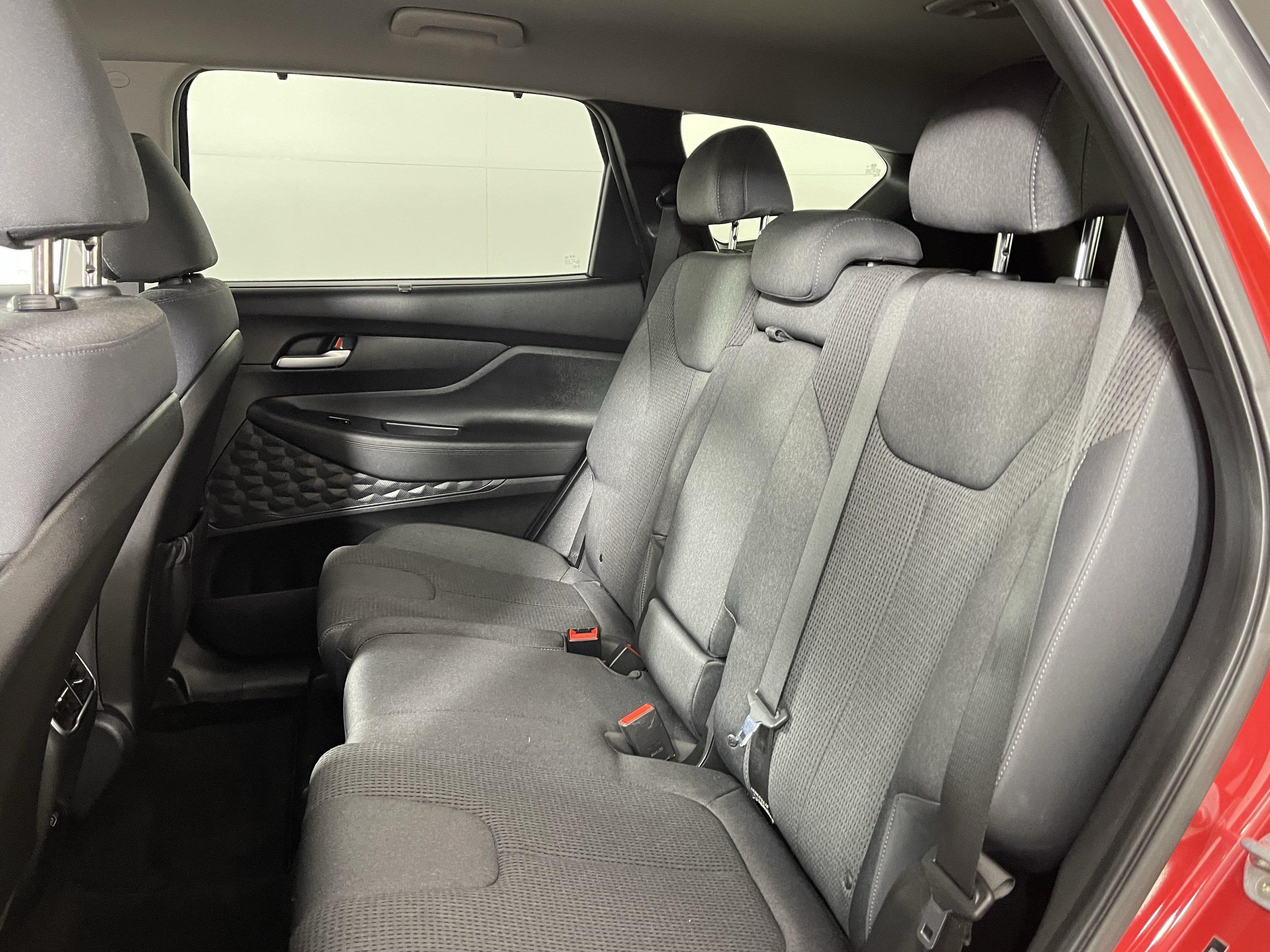 Used 2021 Hyundai Santa Fe SEL w/ Convenience Package AWD/4WD image 15