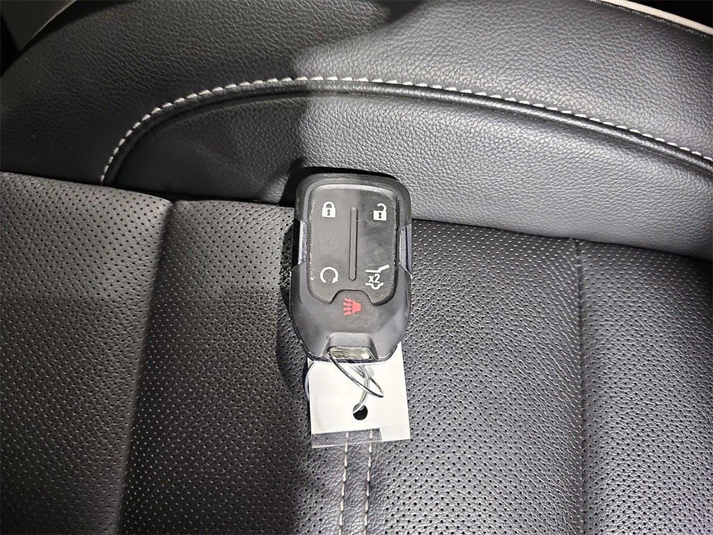 Used 2023 GMC Acadia Denali w/ Black Diamond Edition image 38