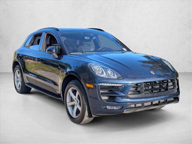 Used 2017 Porsche Macan AWD/4WD image 2